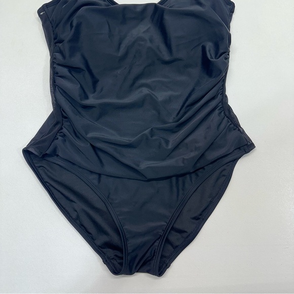 DKNY Women’s One Piece Bathing Suit Size 10 Tummy Control Black - Picture 4 of 7